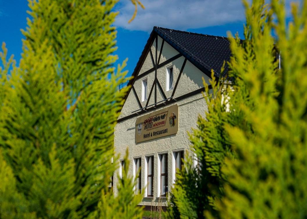 Sporthotel Glueck Auf Moenchenfrei Brand-Erbisdorf Εξωτερικό φωτογραφία