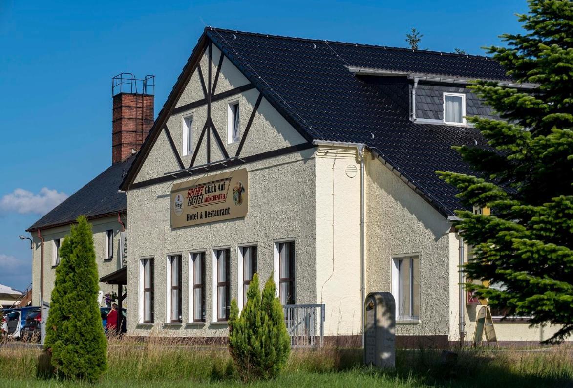 Sporthotel Glueck Auf Moenchenfrei Brand-Erbisdorf Εξωτερικό φωτογραφία